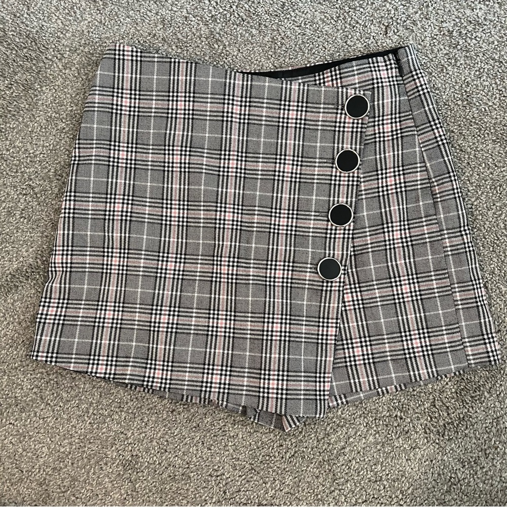 Stradivarius Plaid Skort